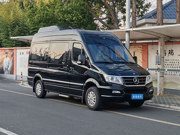 奔馳凌特 _600_450.jpg